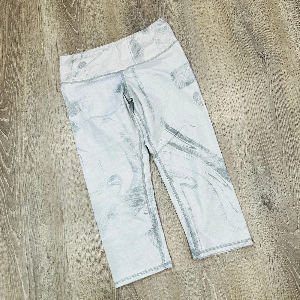 Alo Yoga Womens XS‎ Grey White Marble Abstract Print Cropped Leggings High Rise